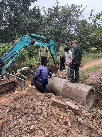 Ban quản lý rừng phòng hộ Xuân Lộc làm công tác Dân vận_hình 1.jpg