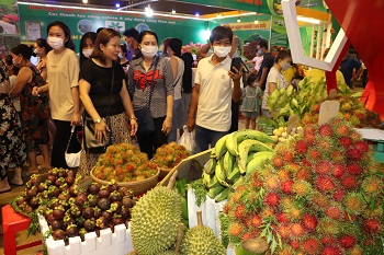 Khai mạc Tuần lễ tôn vinh trái cây và chợ phiên nông nghiệp đô thị Tây Nam năm 2022_Hình 1.JPG