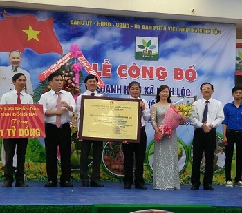 Long Khánh Tổ chức lễ đón công bố danh hiệu xã đạt chuẩn nông thôn mới 3 xã_Hình 2.jpg