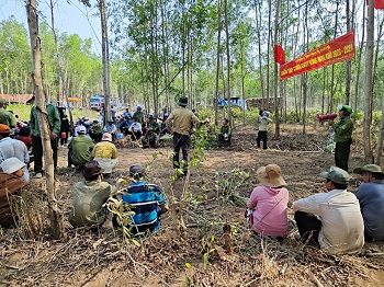 diễn tập chữa cháy rừng mùa khô 2023 – 2024 tại Ban Quản lý rừng phòng hộ Xuân Lộc_hình 4.JPG